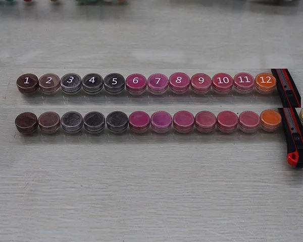 24 Colour Ultra Fine Glitter