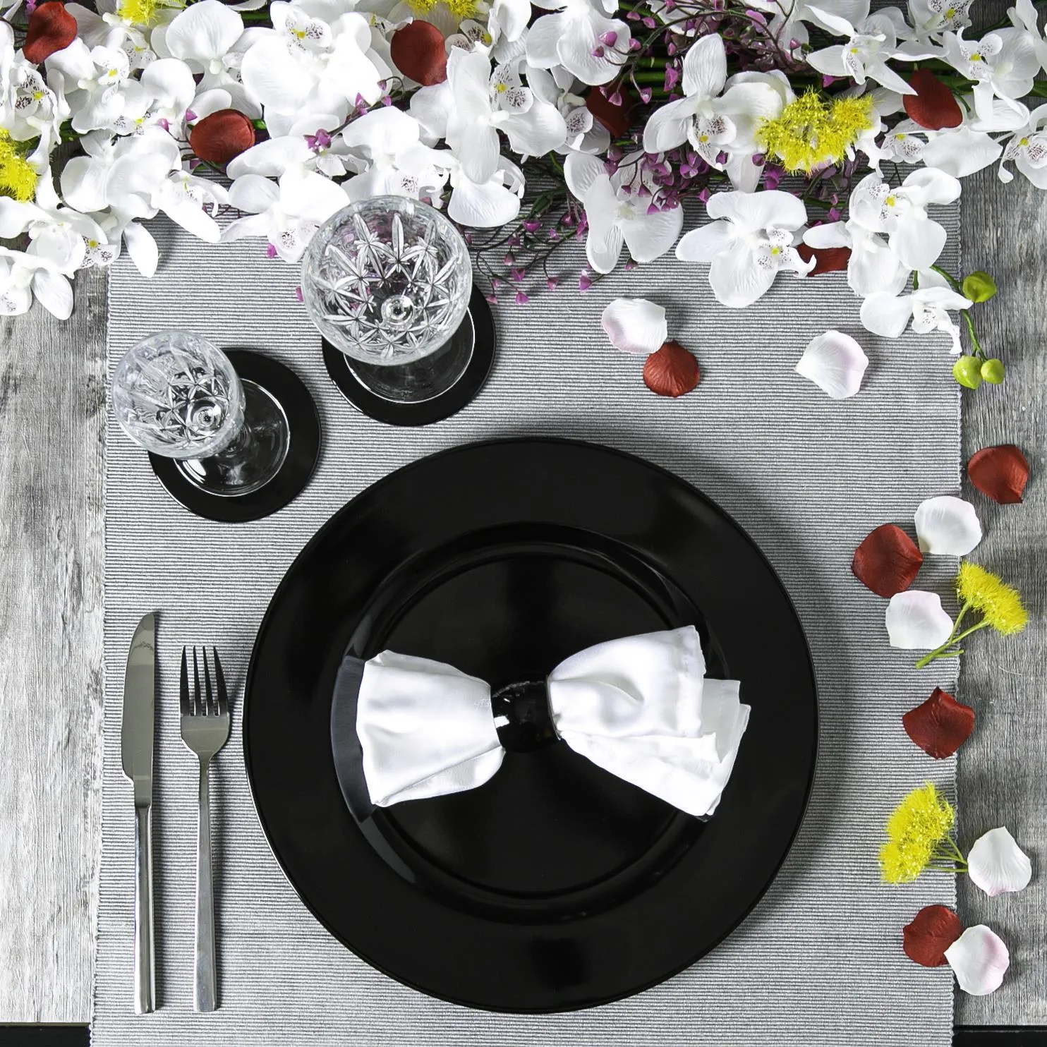 33cm Metallic Melamine Charger Plates - Pack of Six - By Argon Tableware