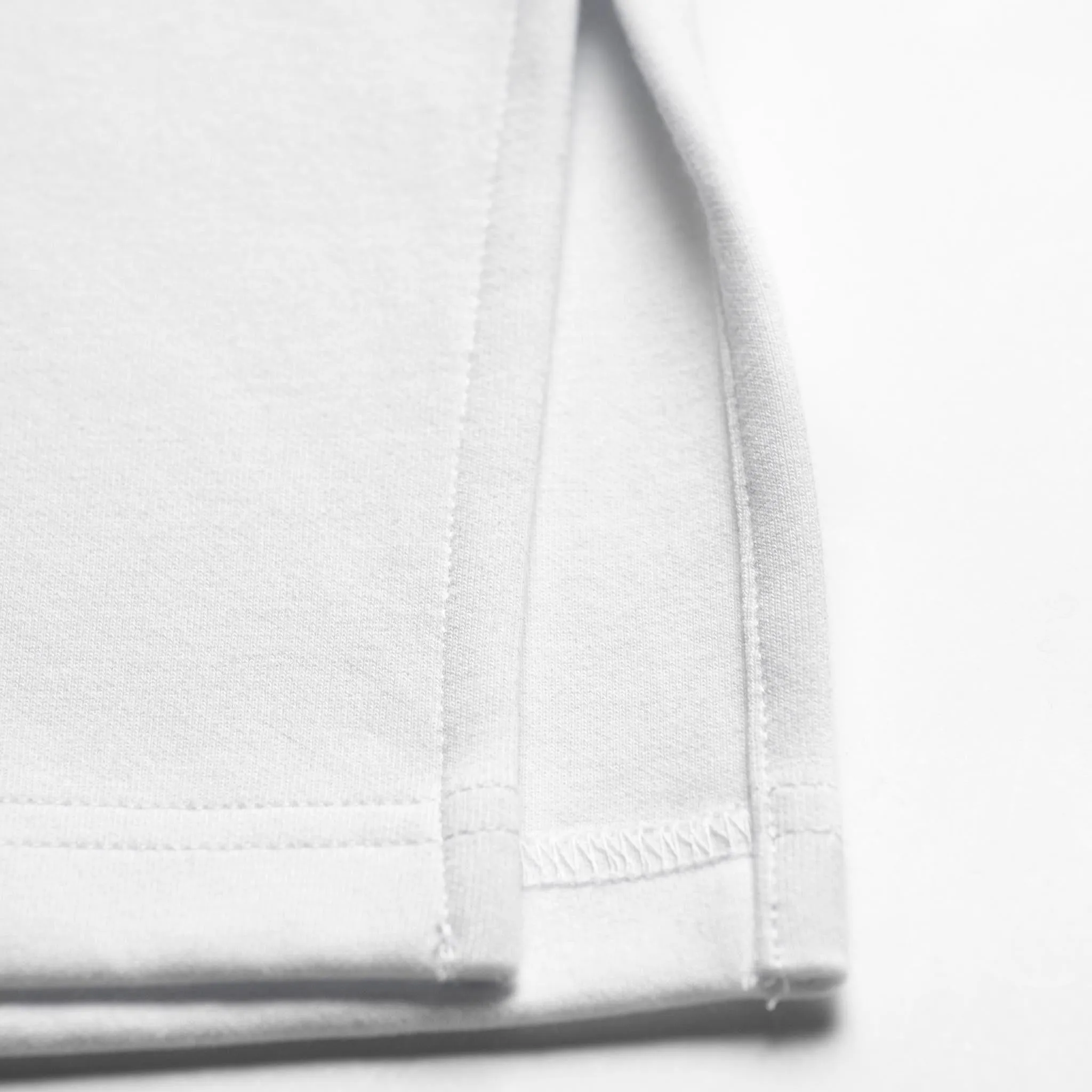 HOMME  'ESSENTIAL' Rubber Logo Big Tee White