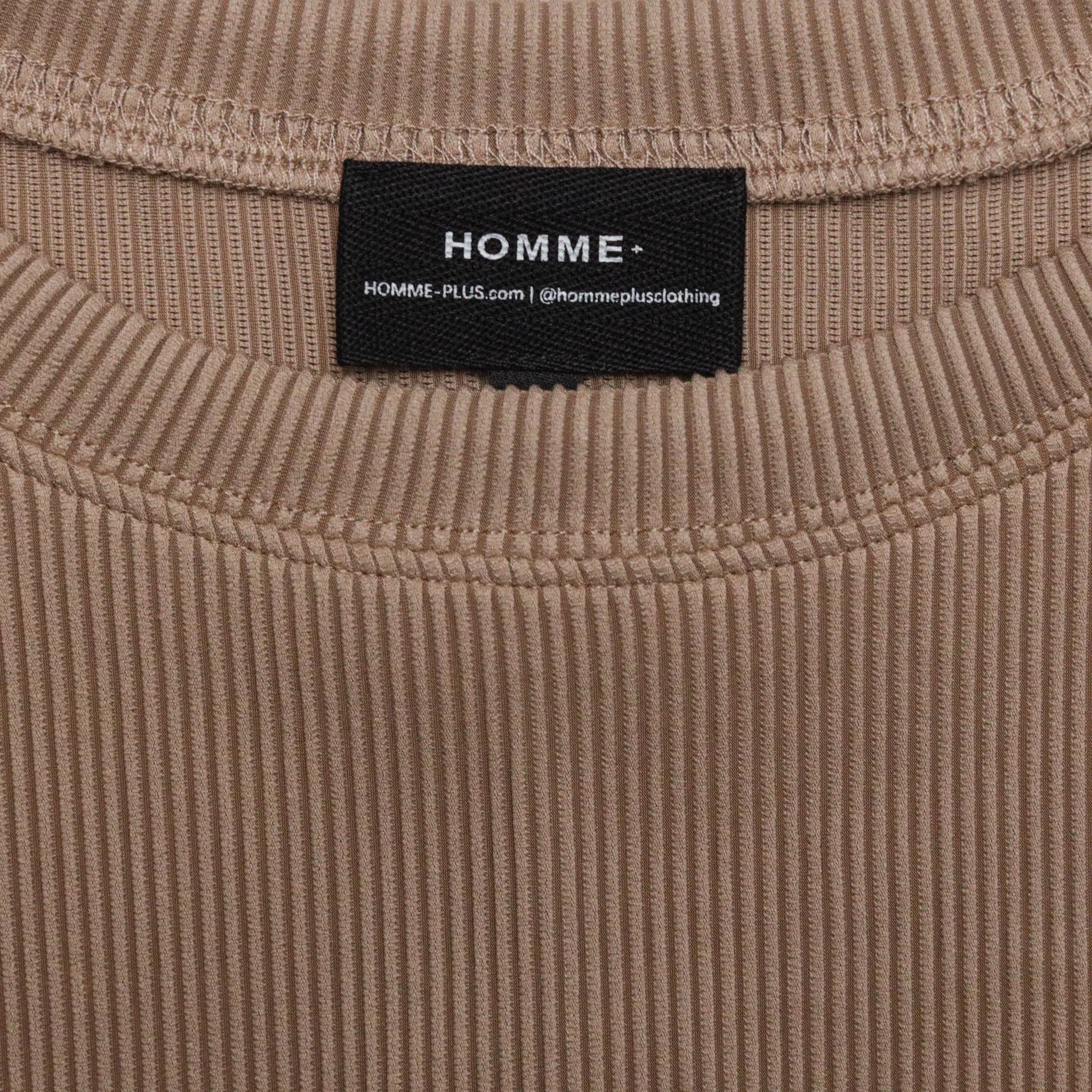 HOMME  Pleating Tee Clay